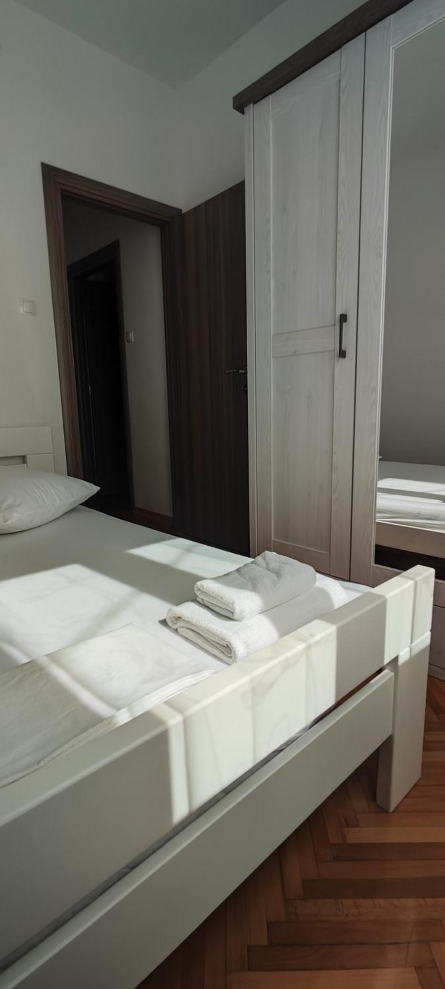 Apartman Leona Kaštela Exteriör bild